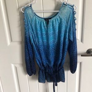 White House Black Market beautiful blouse